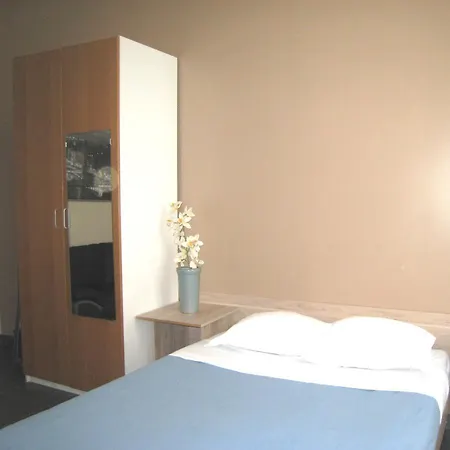Aboukir 3 Apartment